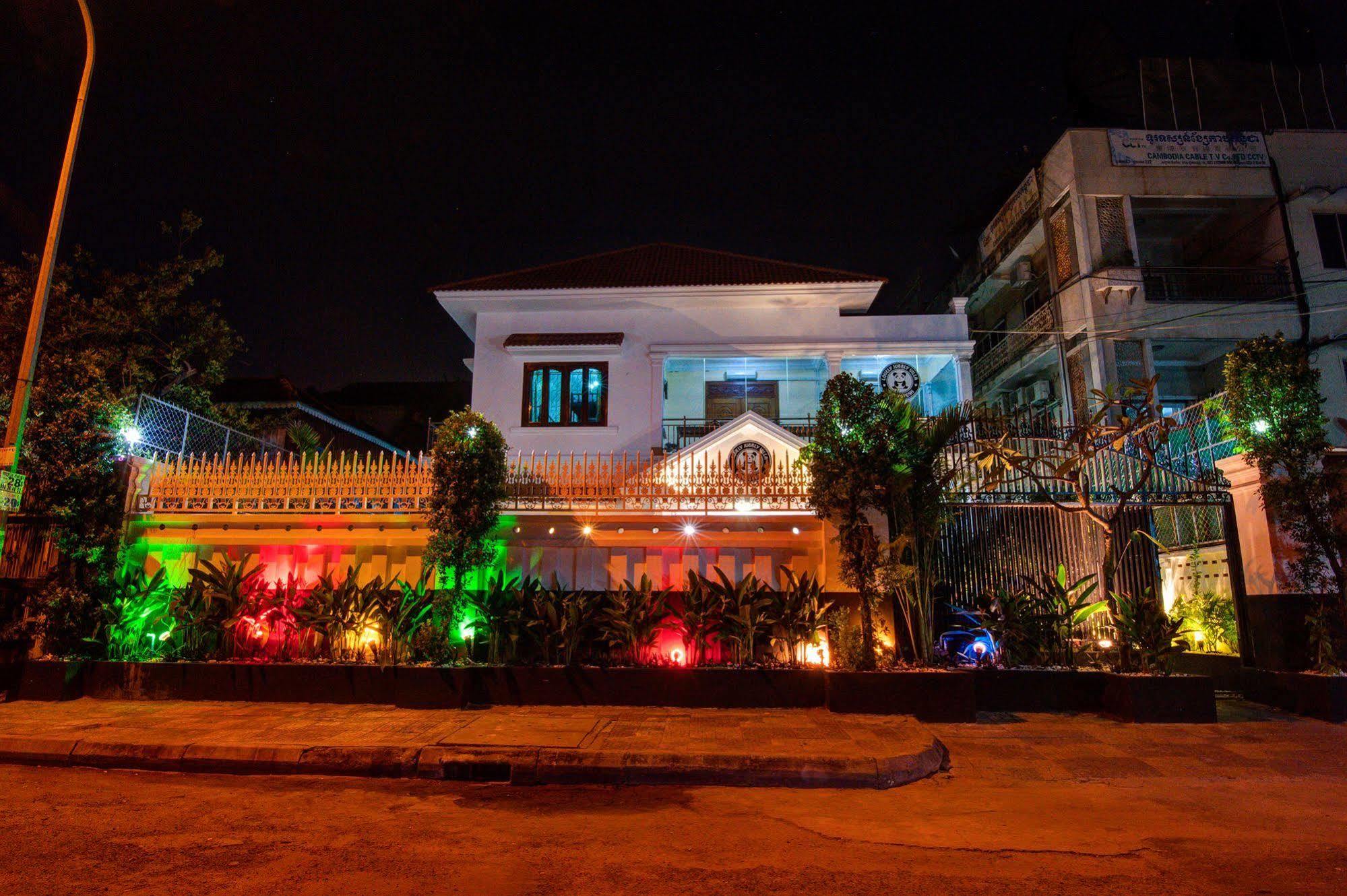 Lovely Jubbly Villa Phnom Penh Exterior foto